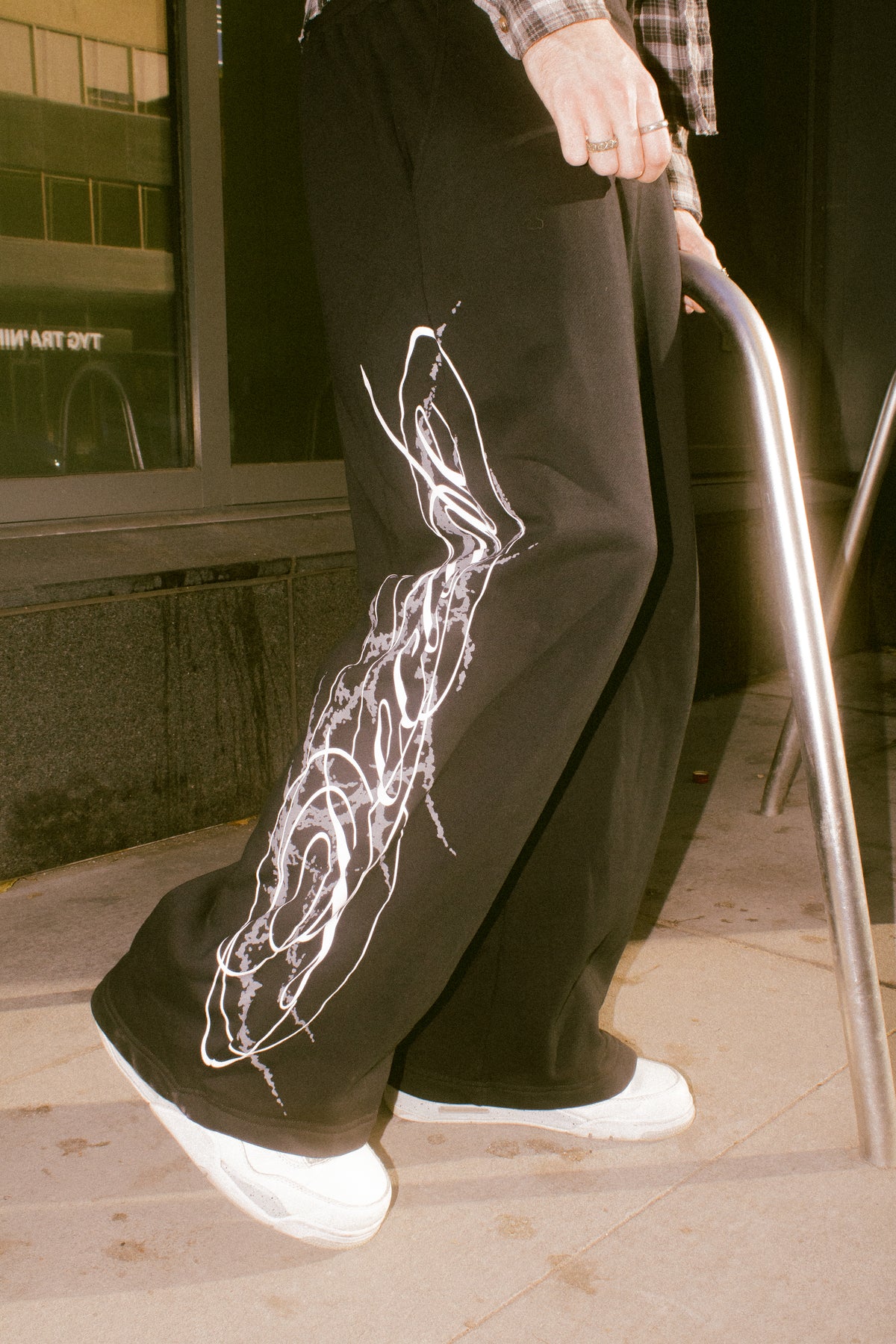 Cursive Sweatpants Black