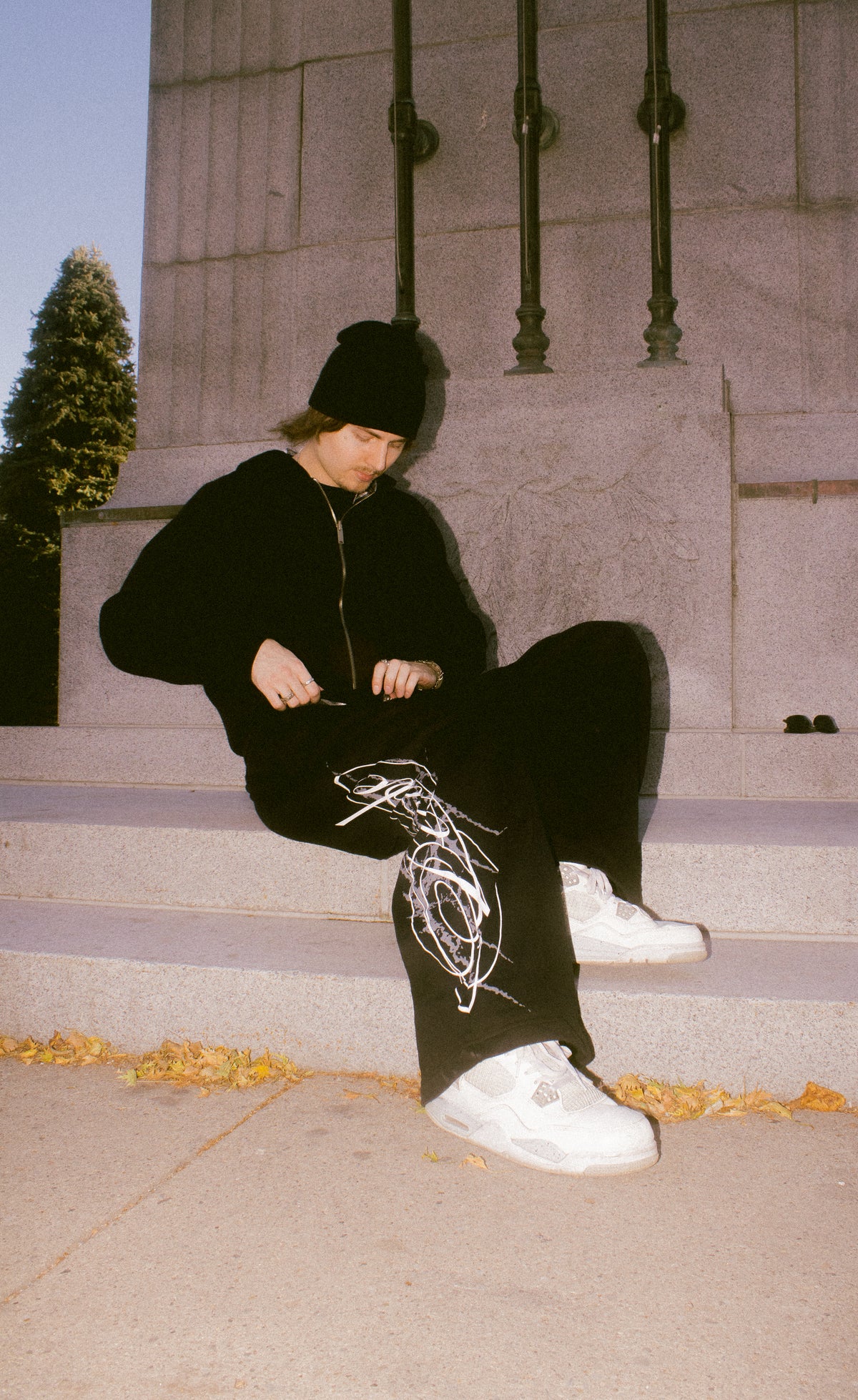 Cursive Sweatpants Black